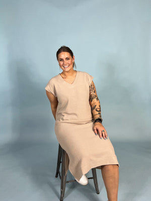 Cloudy V-Neck Maxi Dress