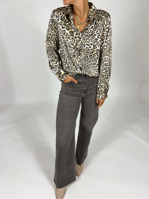 Everyone's Type Button Up Blouse