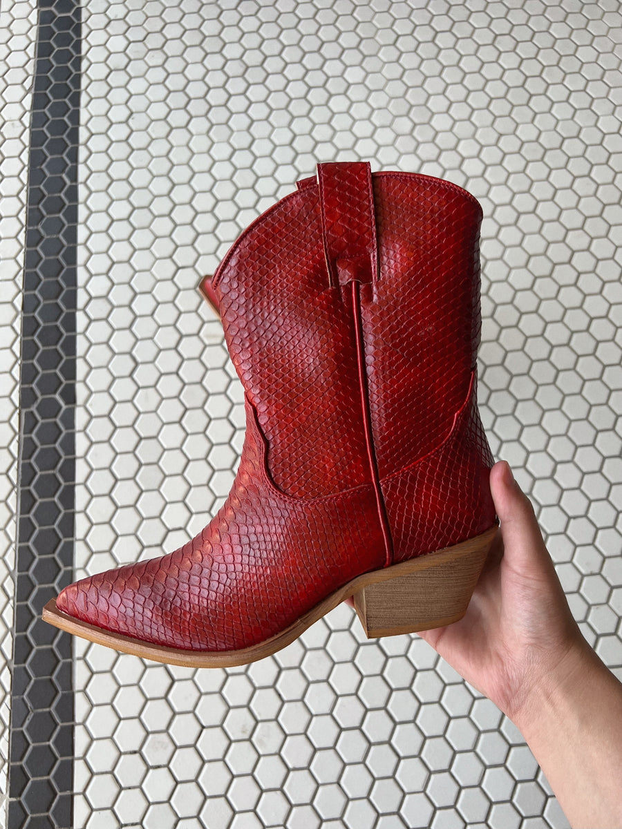 Karlie Red Boot