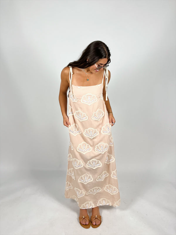 Seashell Club Maxi