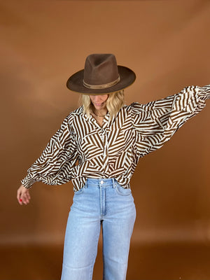 Geometric Stripe Bubble Sleeve Blouse