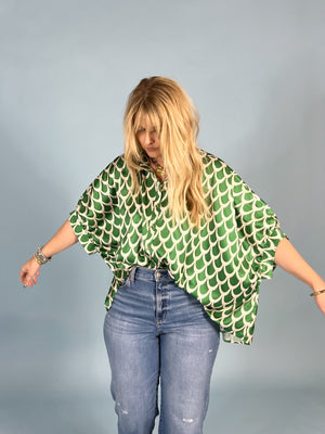 Kelly Green Printed Button Down