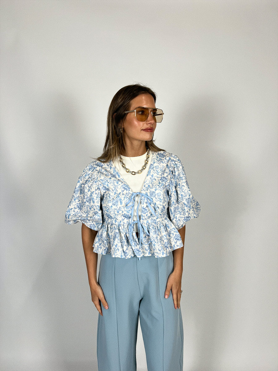 Soft Skies Puff Sleeve Top