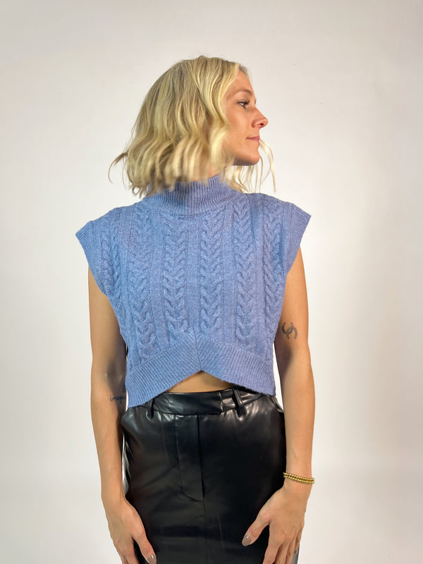 Cable Knit Cropped Sweater Vest