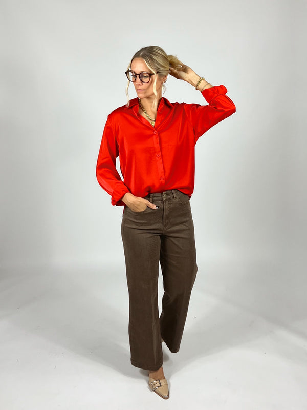 Everyone's Type Button Up Blouse