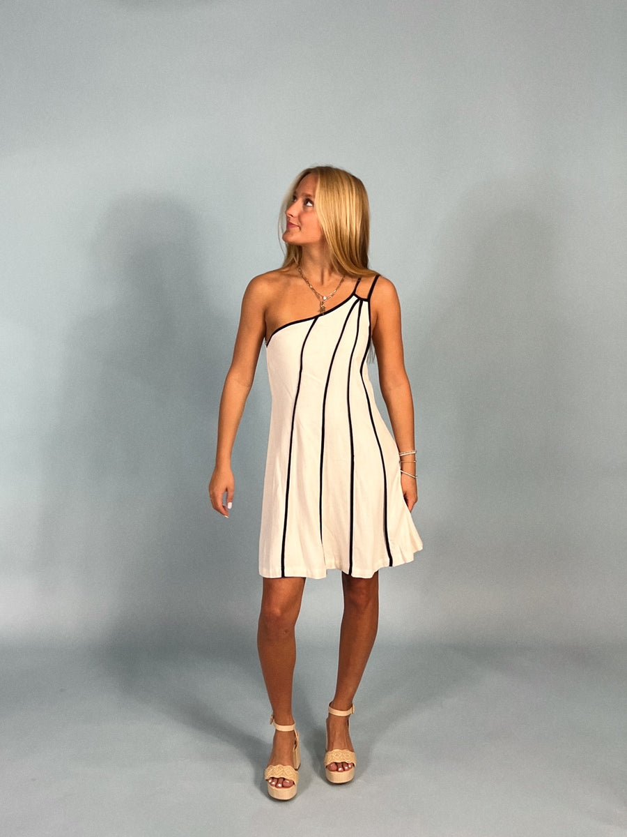 One's Enough Linen Dress