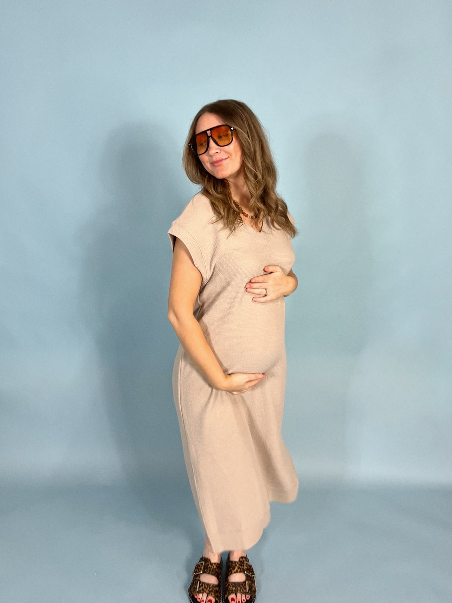 Cloudy V-Neck Maxi Dress