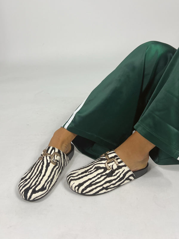 Azalea Zebra Clog