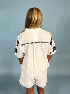 Subtle Look Embroidery Set