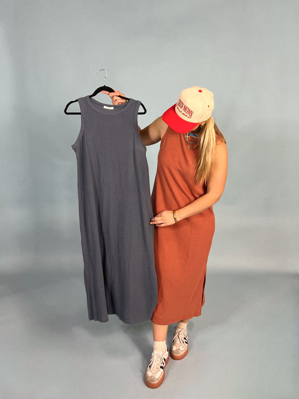 Cloudy Round Neck Maxi Dress