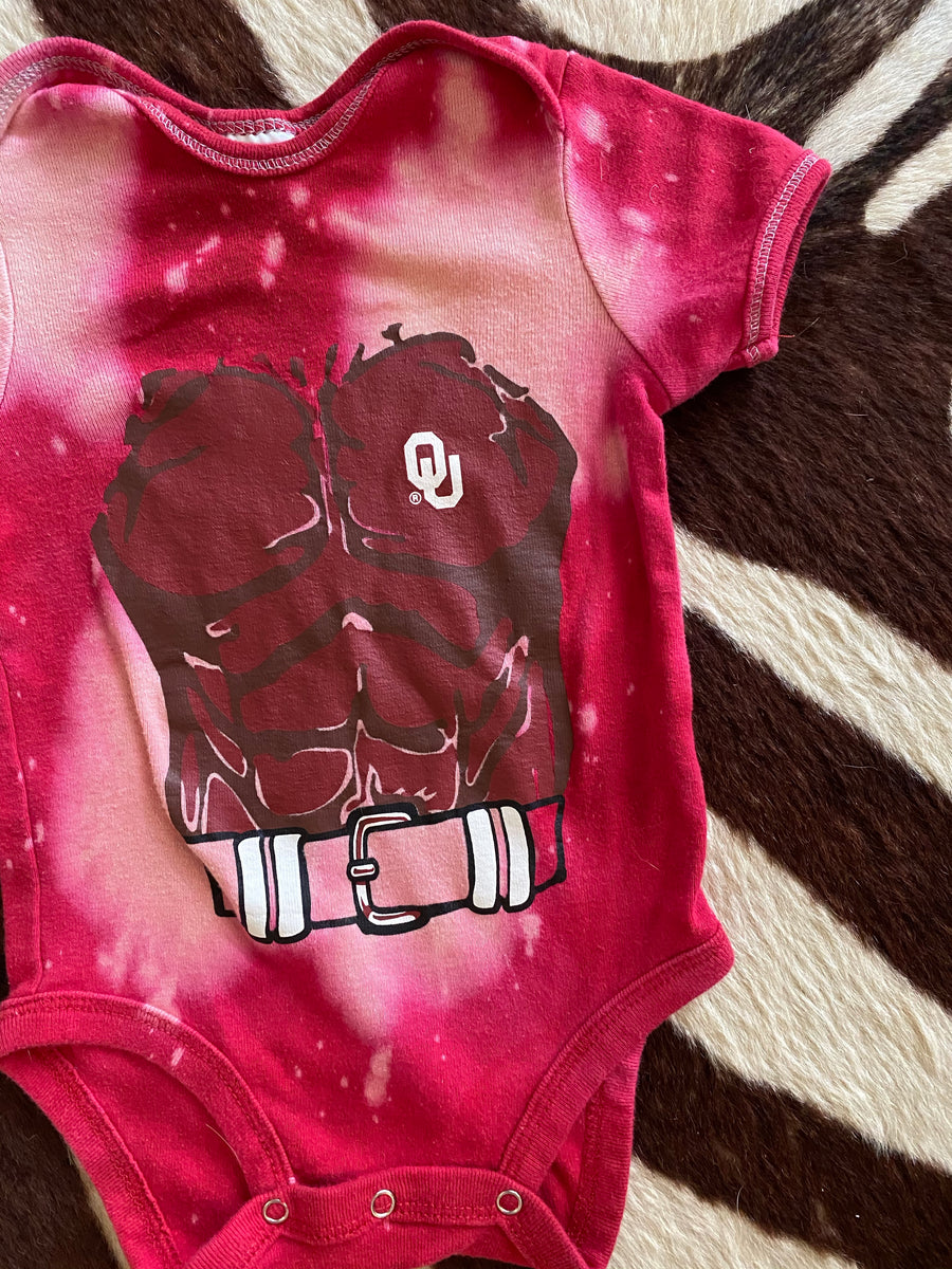 KIDS : OU Onesie  : 6-9 months